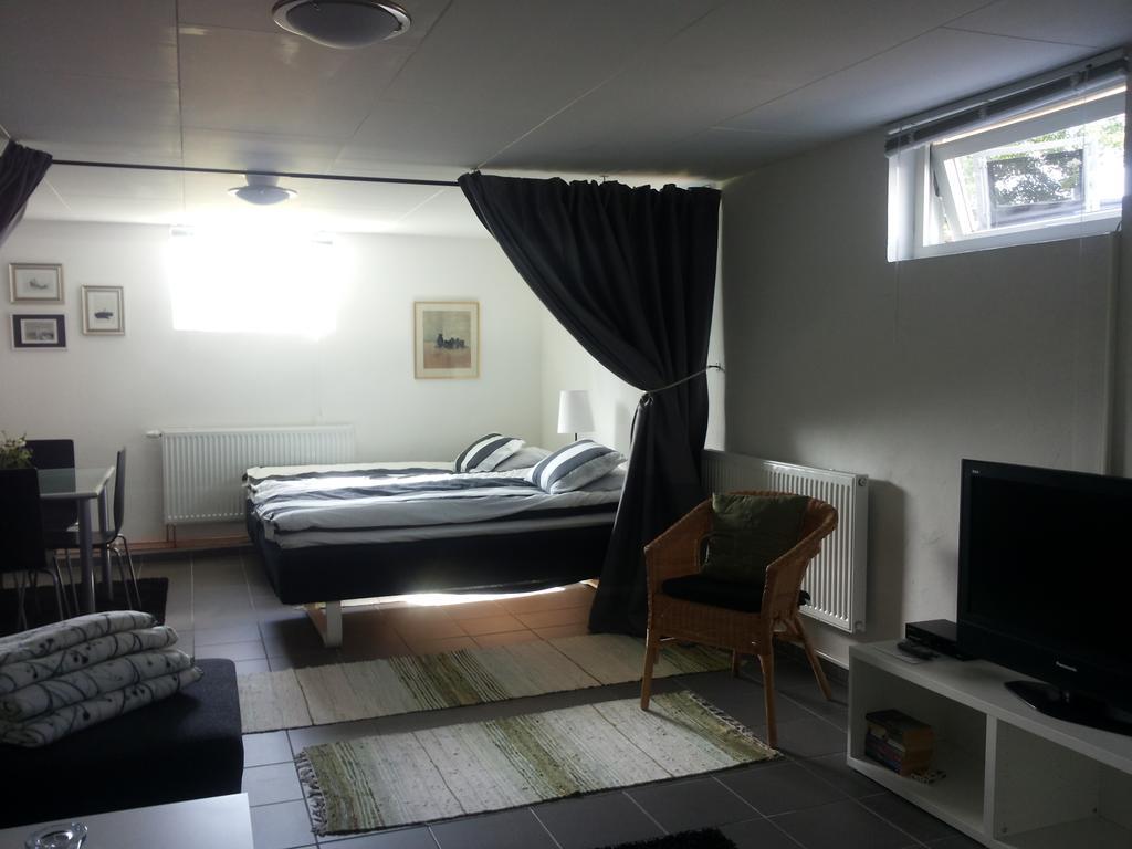 Laegenhet Lillisgarden Guest House Vallakra ภายนอก รูปภาพ